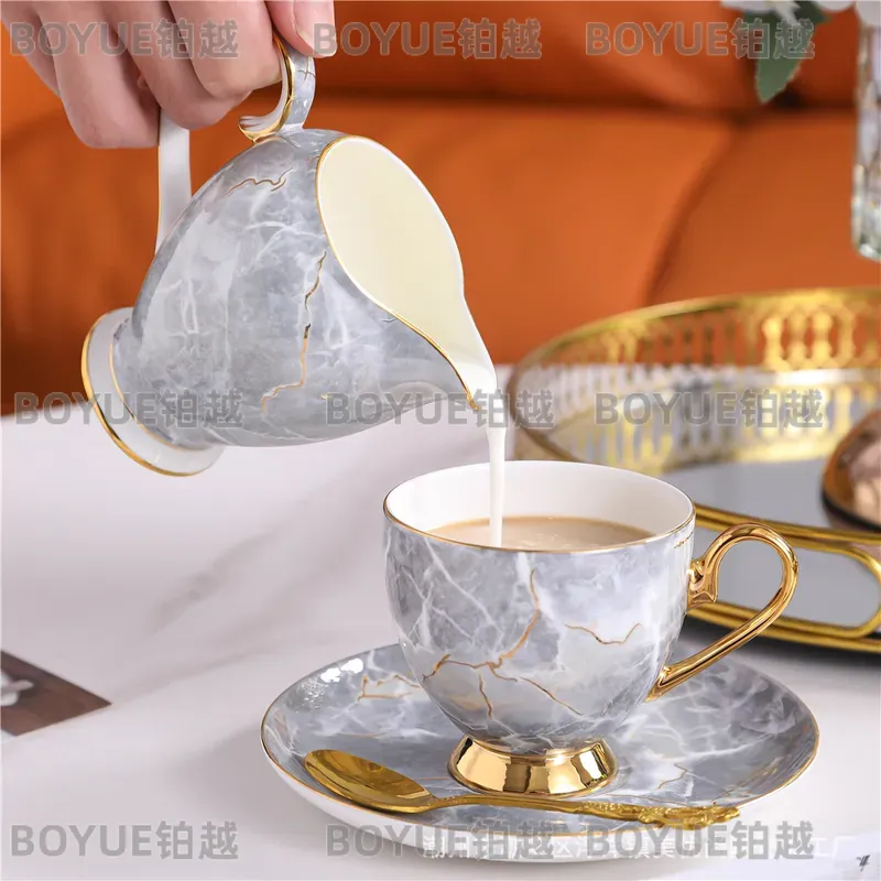 Juego de Taza y Platillo de Po - Coffee Tea Gift Set reseña y precio