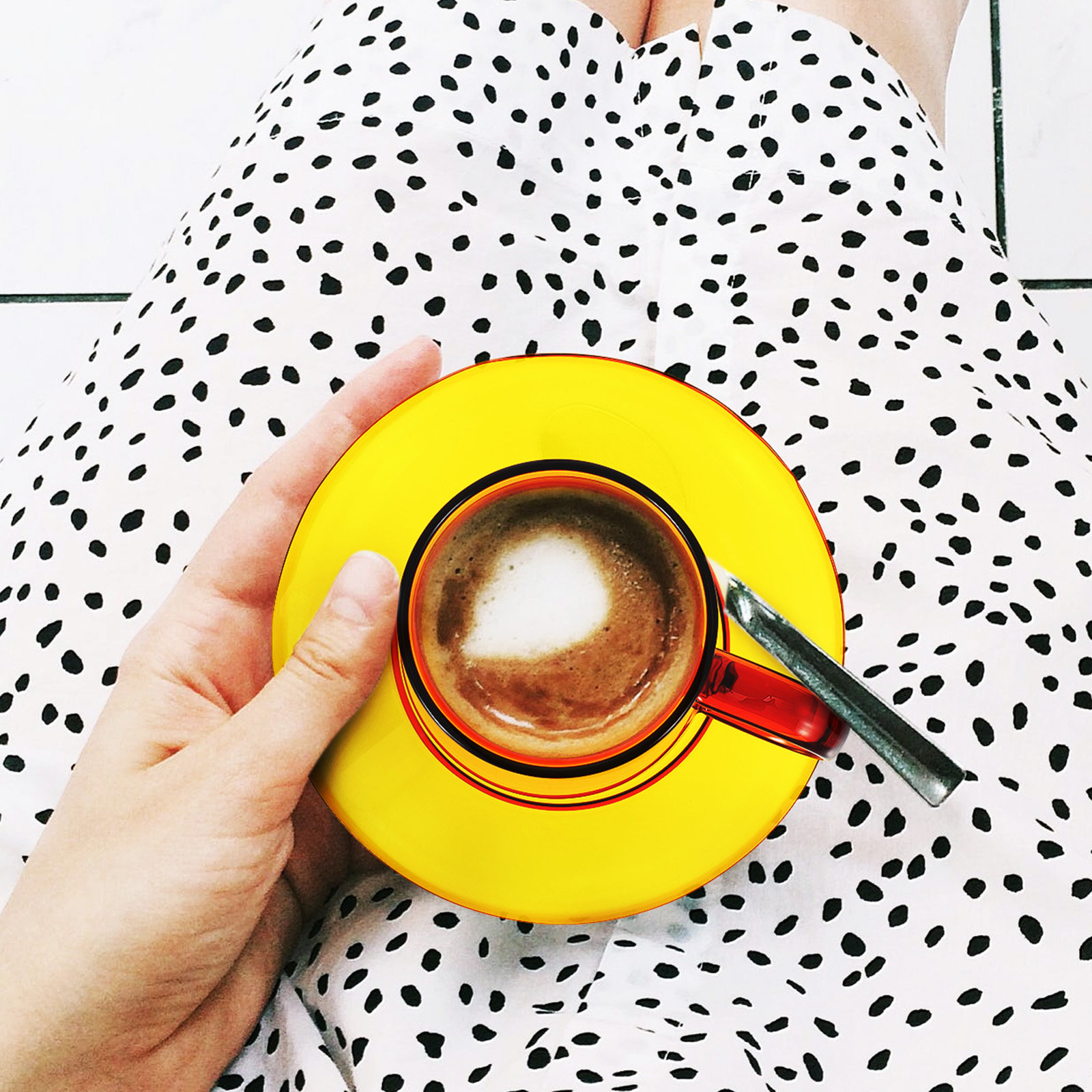 Juego de Tazas y Platillos de  - Coffee Tea Home reseña y precio